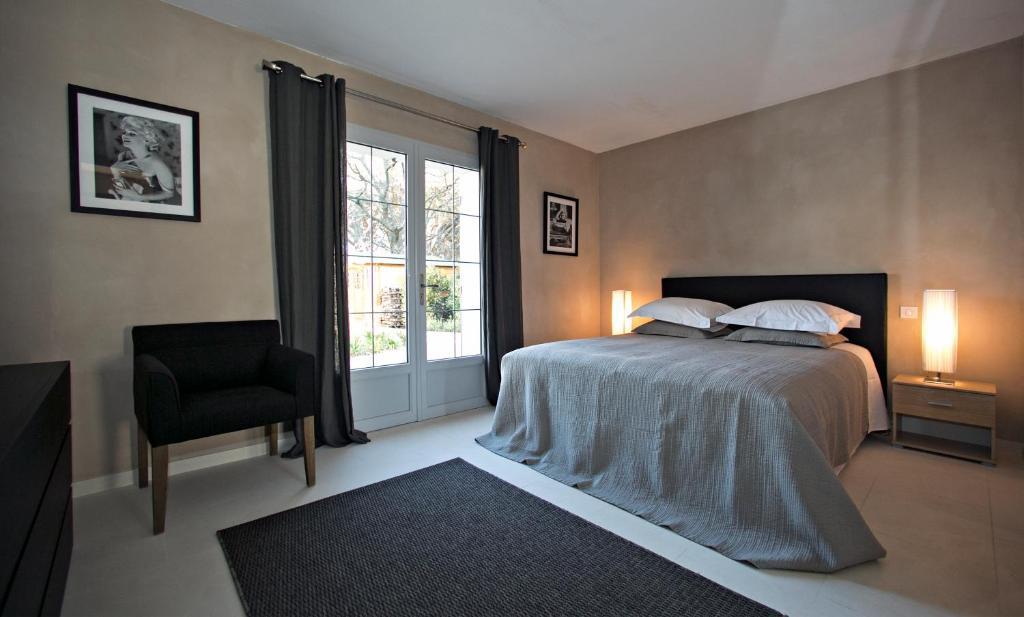 Villa Casabianca Saint-Tropez Szoba fotó